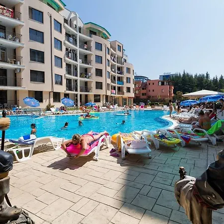 Apartamento ❤ Quite Studio With Balcony & Kitchen Avalon❤sh❤